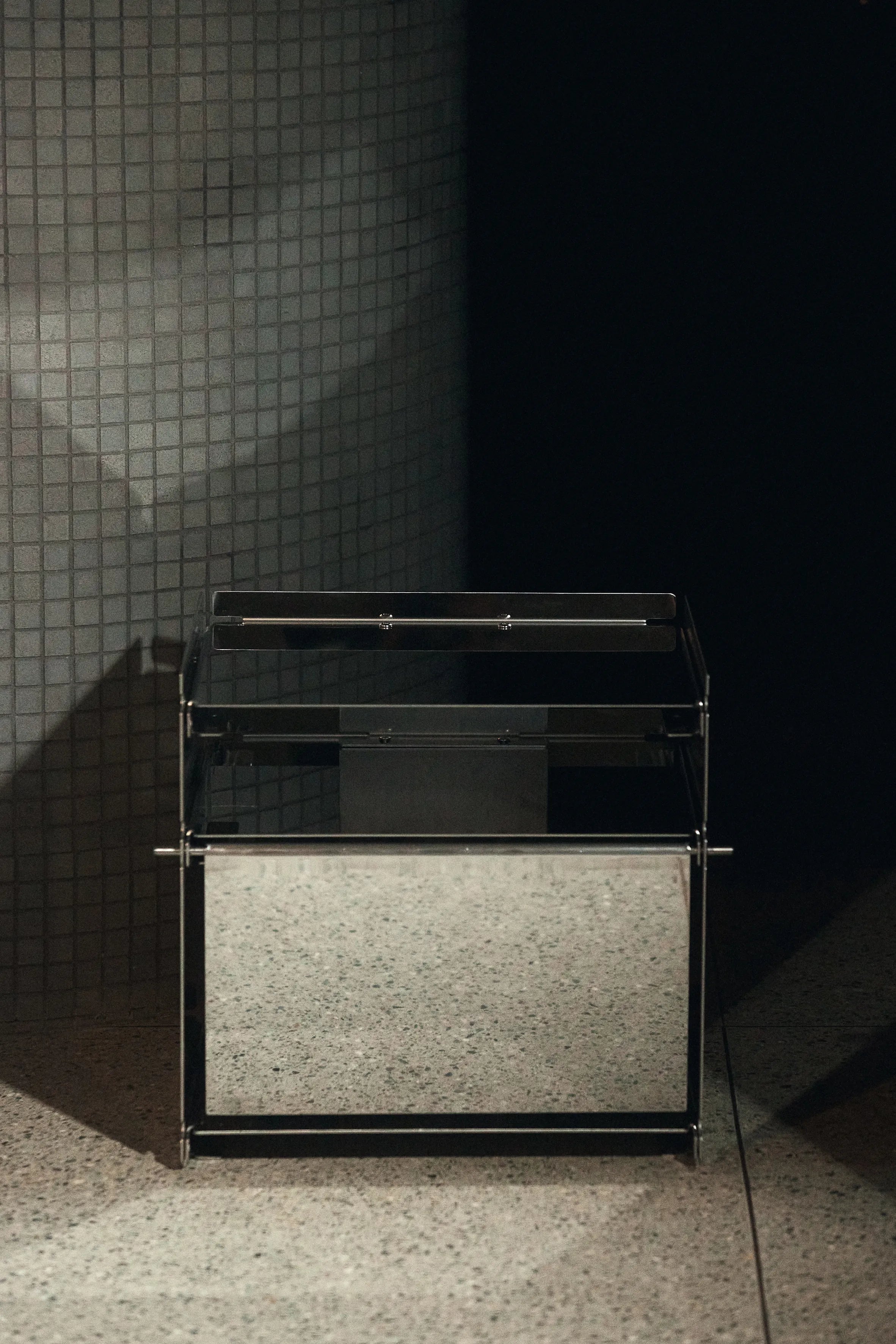 Mesa auxiliar 0001 | 1000